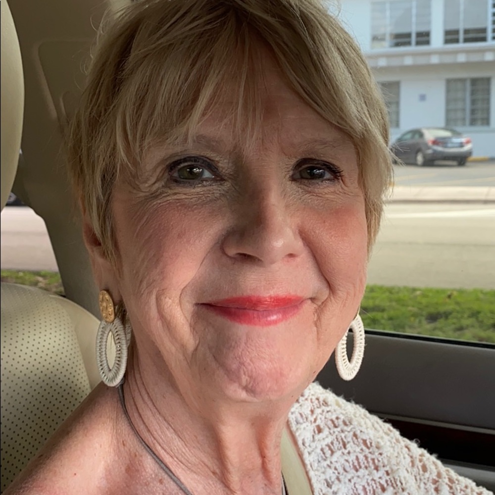 Meet your Posher, Jan